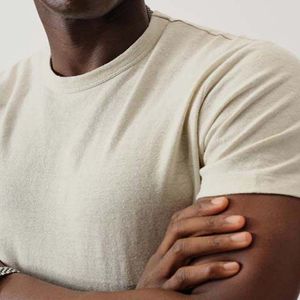 T-shirts pour hommes en polyester-coton robuste, séchage rapide, anti-plis, manches classiques, pour l'été, avec bordure contrastante - Product Image 3