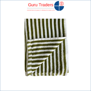 Toalla de baño a rayas de terciopelo de color blanco x forma rectangular fácil de limpiar y mantener para compradores mayoristas al precio más bajo - Product Image 2