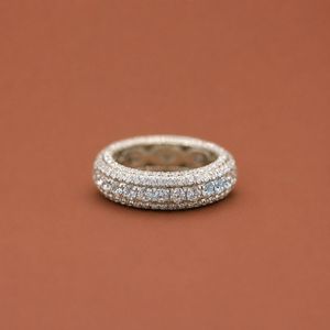 Bague Hip Hop de Luxe en Argent S925 avec Diamant Moissanite de Créateur, Coupe Brillante Personnalisée VVS - Product Image 1
