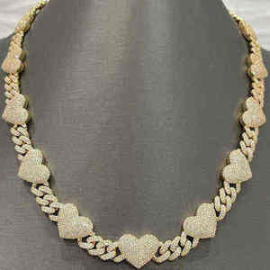 Collar de Lujo con Eslabones de Corazón y Diamantes de Moissanita, Estilo Hip Hop, Joyería Premium VVS, Accesorio de Moda Unisex, Regalo - Product Image 1