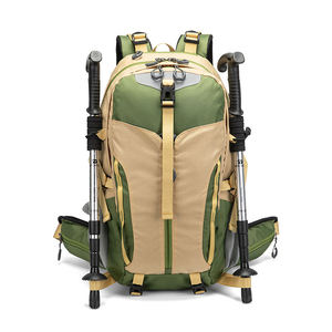 Mochila Deportiva de Gran Capacidad con Cinturón Ergonómico Acolchado y Detalles Reflectantes de Seguridad para Camping - Product Image 1