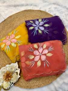 Sari de Seda Chiffon de Diseño Exclusivo con Blusa Elegante, Moderno y Estilizado, Última Moda India, para Fiestas, Casual, para Mujer - Product Image 4