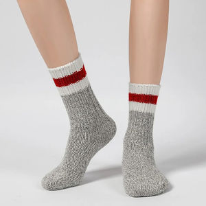 ถุงเท้าผู้ชาย แพ็ค 5 คู่ ถุงเท้าสีสันสดใส น่ารัก ลายตัวการ์ตูน ถุงเท้าผ้าฝ้ายลายแปลกใหม่ ถุงเท้าข้อสั้นผู้หญิง 2026 - Product Image 6