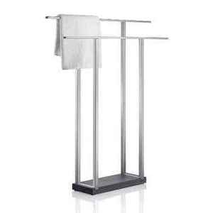 Toallero de pie de hierro negro mate nórdico con diseño de árbol, organizador de toallas de mano de lujo para baño - Product Image 2