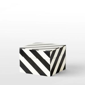 High Quality Customized Luxury <b>Arabic</b> Love Style Resin & MDF Inlay Handcrafted Wedding Gift Jewelry Box for Girls - Product Image 1