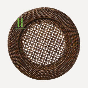 Hot Trend Eco-Friendly Bohemian <b>Bamboo</b> Handwoven Scalloped Placemats for Wedding <b>Table</b> Decoration Custom Color Vietnam 2026 - Product Image 4