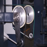 Robot de Pulido y Rectificado de Piezas Metálicas para Automóviles, con Control CNC, Palancas de Freno y Rodamientos de Motor Automáticos, Alta Productividad