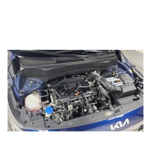 Kia Seltos 1.6 Turbo 2WD Essence Automatique Sièges en Cuir Caméra Arrière 22 446 km avec Volant à Gauche Modèle 2023 - Product Image 6