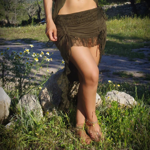 Jupe légère pour femme style bohème, asymétrique, ajustable, en dentelle féerique et coton fluide, idéale pour les festivals et les soirées, au prix d'usine - Product Image 1