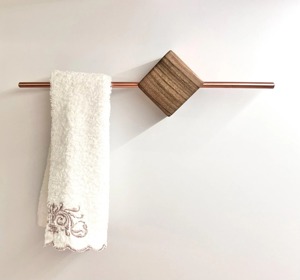 Wooden And <b>Copper</b> Rose Wall Mounted Bathroom Towel Holder Keeps Bathroom Neat Organized And Clutter Free Wholesale From India - Product Image 1