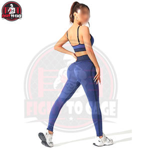 Ensemble de sport deux pièces simple 2026 : Crop top à fines bretelles et col rond et leggings de fitness ajustés pour femme - Product Image 2