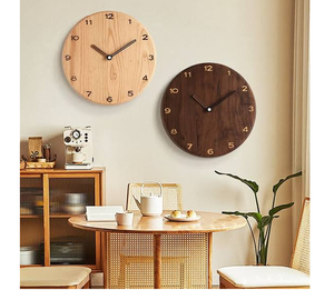 Horloge murale ronde en bois, horloge analogique minimaliste à quartz pour la décoration du salon et de la salle à manger - Product Image 1