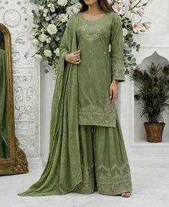 Salwar Kameez élégant pour femmes, tenue de soirée, costume ethnique de créateur pour mariage et occasions festives, magnifique tenue de soirée pour femmes - Product Image 3