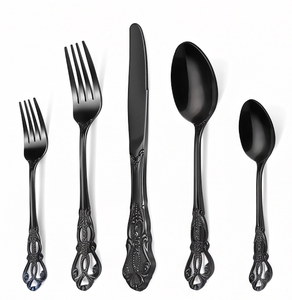 Ensemble de couverts de style royal noir, design luxueux, acier inoxydable, finition mate élégante, pour la maison, l'hôtel et les réceptions. - Product Image 1