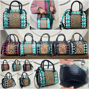 Bolso de Mano Pequeño de Cuero Genuino Hecho a Mano para Mujer, Estilo Occidental, con Cuadros Turquesa, Bolso Bandolera y Bolso de Viaje de Diseño - Product Image 3
