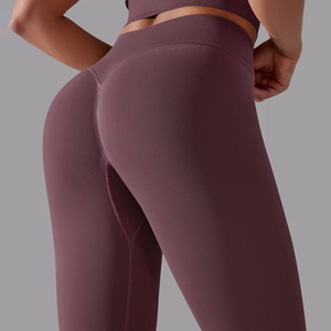 Leggings de yoga sexy pour femmes avec logo personnalisé, taille haute, en spandex/nylon, compression, séchage rapide, respirants - Product Image 3