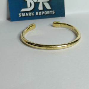 Brazalete Abierto Tradicional de Cobre Pulido, Ajustable, Hecho a Mano, Ligero, Joyería Minimalista Unisex al por Mayor - Product Image 3