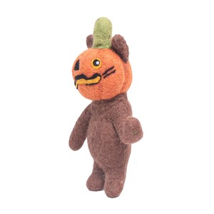 Handmade Needle Felted Pumpkin Cat Figurine - Handcrafted Wool Felt Halloween Kitty <b>Doll</b> for Home Decor & Festive Gifts - Product Image 4