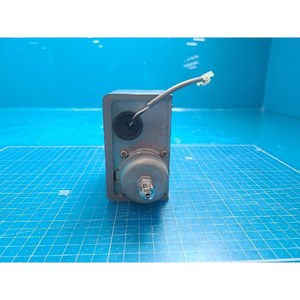 Pressostat industriel SAGINOMIYA SPS-L106 d'occasion – Pièces détachées d'équipement semi-conducteur de la génération précédente - Product Image 2