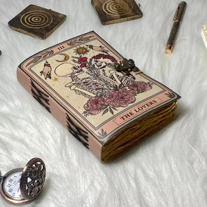 Carnets en cuir à motif crâne, reliés thermiquement et cousus à la main pour une durabilité accrue, idéaux pour offrir en cadeau - Product Image 3