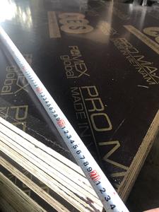 Contreplaqué filmé 4x8 18mm d'épaisseur E2 pour décoration, entrepôt, fabrication Vietnam, placage de première qualité Fomex Greenwood - Product Image 4