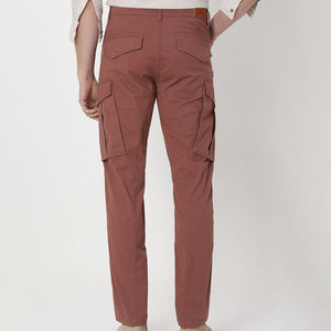 กางเกงคาร์โก้ผู้ชายทรงหลวมสไตล์ลำลองคุณภาพสูงขายส่งรุ่นใหม่ประจำฤดูใบไม้ผลิ ดีไซน์ทันสมัย - Product Image 3