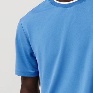 T-shirt essentiel pour homme, tissu jersey léger et doux, coutures durables, personnalisation du logo, fabrication en usine, vêtements décontractés - Product Image 3