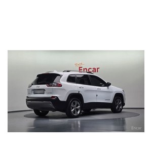Jeep Cherokee 2.4 Limited AWD 2022 con Caja de Cambios Automática, Asientos de Cuero, Cámara Trasera, 27,118 km, Volante a la Izquierda - Product Image 2