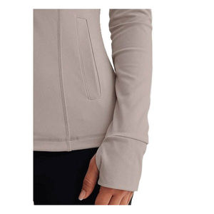 Vêtements de sport tendance pour femmes, veste de yoga de qualité supérieure, douce et confortable, avec logo personnalisé. - Product Image 5