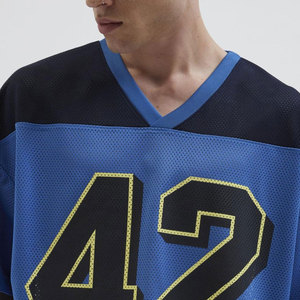 Camisas de Corte Cuadrado para un Look Urbano Moderno, Siluetas Definidas con una Sensación Holgada, Estilo Casual y Fresco - Product Image 3