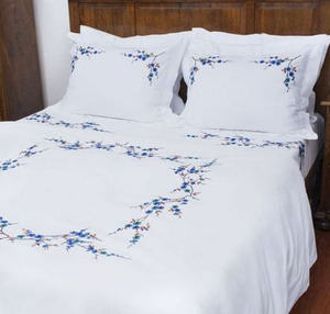 Custom Wholesale Embroidery Blue Floral Home Duvet Cover <b>Sets</b> 250TC European-American Style Breathable 40-count Machine-washable - Product Image 2