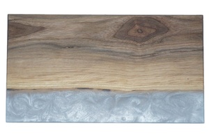 Planche de service en bois époxy de luxe River Planche à découper multifonctionnelle pour maisons, restaurants et décoration de salle à manger - Product Image 4