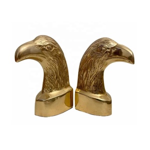 Venta al por mayor de figuritas de sujetalibros de metal dorado brillante par de soportes de estantería de mono organizador de estudio de oficina y sujetalibros decorativo - Product Image 5