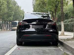 Sistema de Seguridad de Alta Velocidad para SUV Eléctrico de Lujo de Largo Alcance (525 km), Usado, Energía Eléctrica Pura, Tesla Model Y - Product Image 4