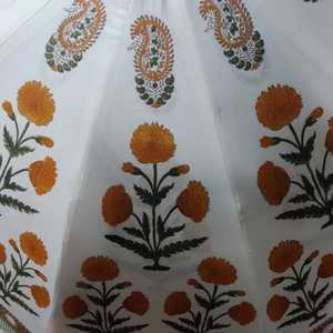 Sombrillas Tradicionales Hechas a Mano en India, Sombrilla Redonda de Algodón con Estampado a Mano para Jardín - Product Image 2