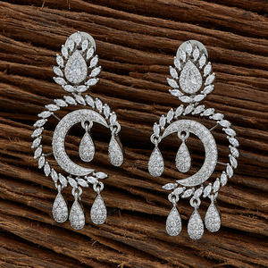 Indo Western 9516 Rani Boucles d'oreilles en forme de paon avec accessoire de mode en placage Mehndi - Product Image 3