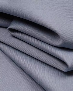 ผ้าไหมสัมผัสนุ่มแบบไม่ต้องรีด แขนสั้น กระเป๋าเดียว ทรงสมัยใหม่ ใส่สบาย เป็นมิตรกับสิ่งแวดล้อม แห้งเร็ว เหมาะสำหรับฤดูร้อน ขายส่ง ODM - Product Image 4