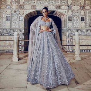 Lehenga Choli de Diseñador con Lentejuelas de Seda Brillante y Trabajo Dori, con Dupatta de Red |   Conjunto de Lehenga para Fiesta Nupcial - Product Image 1
