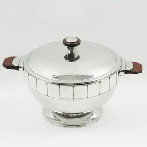 Cazuela Clásica Aislada de Acero Inoxidable |   Duradero y Mantiene la Comida Caliente y Fresca Durante Mucho Tiempo - Product Image 4