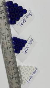 Cuentas de vidrio facetadas de color azul cobalto con un color vibrante y brillo, ideales para la fabricación de joyas, manualidades y accesorios étnicos. - Product Image 4