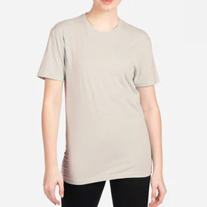 เสื้อยืดคอตตอนหวีเนื้อนุ่ม รุ่น Next Level ทรงเข้ารูปสำหรับทุกเพศ - Product Image 2