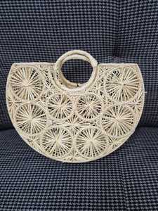 Sac fourre-tout en raphia fait main avec franges en macramé, sac de plage tissé pour femme, mode estivale - Product Image 3