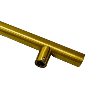 Poignée de porte de qualité supérieure disponible en différentes tailles et en plusieurs finitions utilisées dans les portes et fenêtres de luxe dans la maison et les bureaux. - Product Image 1