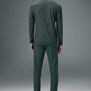 ชุดวอร์มผ้าฝ้ายโพลีเอสเตอร์ 100% แบบกำหนดเอง พร้อมโลโก้ ชุดลำลองสำหรับผู้ชาย ชุดฮู้ดดี้และชุดวอร์ม  รับผลิตแบบ OEM ODM - Product Image 6