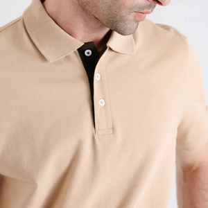 Chemise pour homme en piqué 100% coton beige à manches courtes, coupe classique, couleurs unies, style décontracté, séchage rapide, respirante, design tricoté - Product Image 3