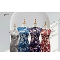 Prendas de moda ligeras de 150 cm, tejido jacquard de poliéster 100% de Vietnam con estampado floral de camelia.
