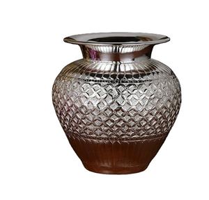 Kalash Tradicional Hindú de Aluminio para Ceremonias de Pooja, Rituales de Boda y Uso en el Mandir del Hogar, Decoración del Hogar, Acabado Pulido - Product Image 2