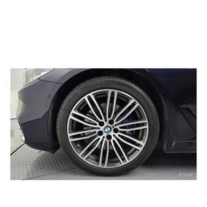 BMW Série 5 <span class=keywords><strong>530d</strong></span> M Sport <span class=keywords><strong>2017</strong></span>, 163 477 km, Diesel, Automatique, Sièges en Cuir, Caméra Arrière, Norme d'Émission Euro V - Product Image 5