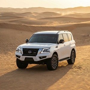 Meilleure Offre Nissan Patrol Premium 4x4 SUV Confort Familial Qualité de Construction Robuste Performances Fiables Plastique Route Acheteurs Mondiaux - Product Image 2