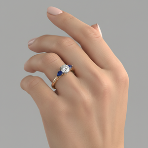 Anillo de compromiso de tres piedras con diamantes cultivados en laboratorio Stonewels, zafiro azul en forma de pera, piedras laterales con milgrain, navette, oro vintage. - Product Image 5